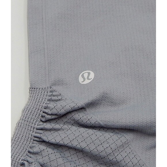 Lululemon In The Flow Crop Leggings Women's Gray Ruched Leg Capri Sz 4 - Picture 4 of 9